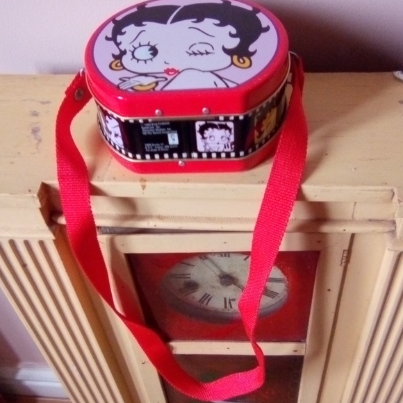 Vintage Betty boop Tin Purse / Bag - Picture 5 of 5